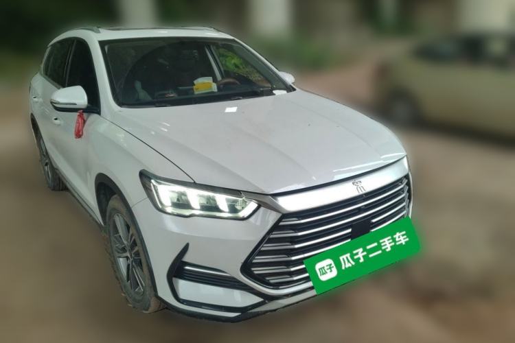 Used BYD Song 2021 Classic Edition 1.5T Automatic Elite Model Front Right 45 Deg