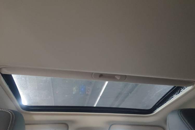 Used BYD Song 2021 Classic Edition 1.5T Automatic Elite Model Headliner