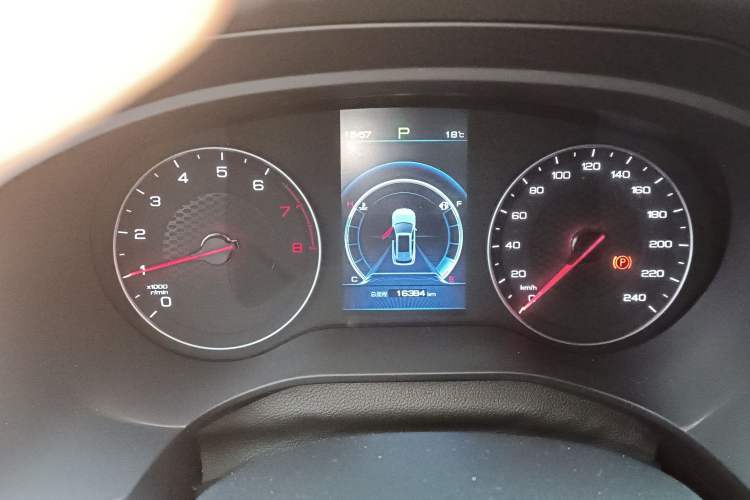 Used BYD Song 2021 Classic Edition 1.5T Automatic Luxury Model Instrument Cluster