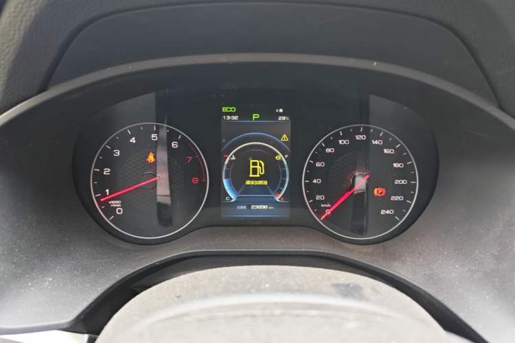 Used BYD Song 2021 Classic Edition 1.5T Automatic Elite Model Instrument Cluster
