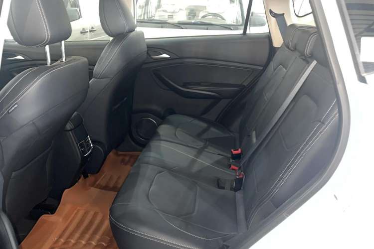 Used BYD Song 2021 Classic Edition 1.5T Automatic Elite Model Interior 1