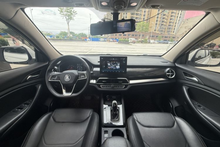 Used BYD Song 2021 Classic Edition 1.5T Automatic Elite Model Interior 1