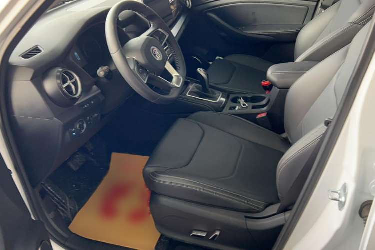 Used BYD Song 2021 Classic Edition 1.5T Automatic Luxury Model Interior 2