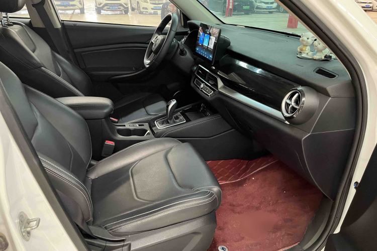 Used BYD Song 2021 Classic Edition 1.5T Automatic Elite Model Interior 6
