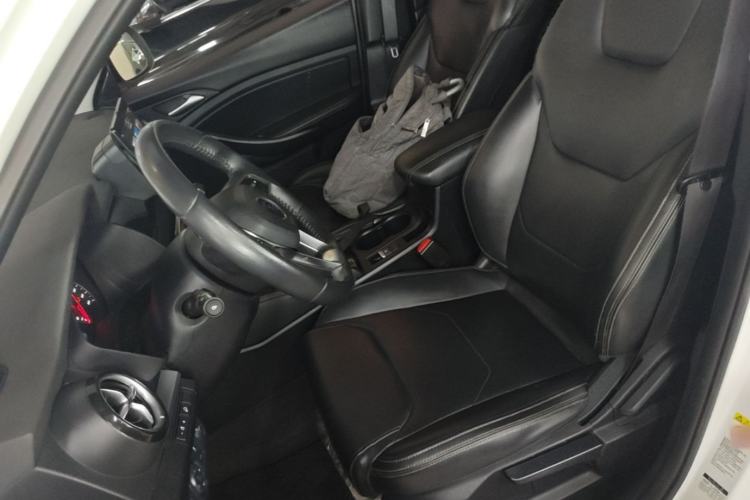 Used BYD Song 2021 Classic Edition 1.5T Automatic Elite Model Left Front Seat