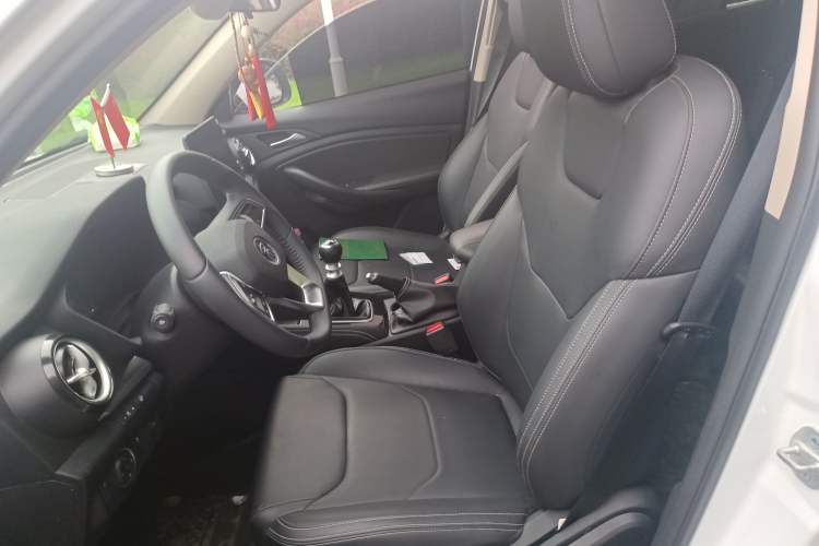 Used BYD Song 2021 Classic Edition 1.5T Manual Luxury Model Left Front Seat