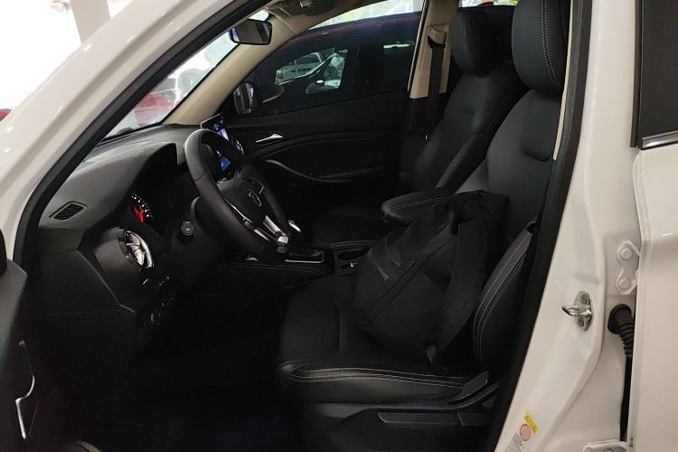 Used BYD Song 2021 Classic Edition 1.5T Automatic Elite Model Left Front Seat