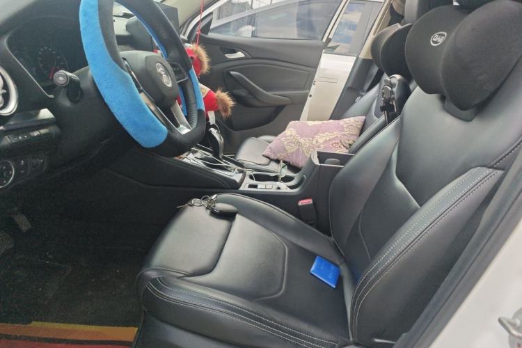 Used BYD Song 2021 Classic Edition 1.5T Automatic Elite Model Left Front Seat