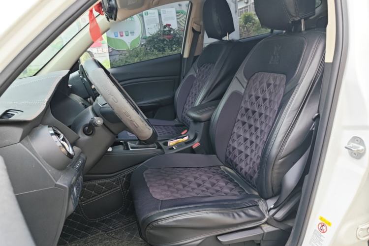 Used BYD Song 2021 Classic Edition 1.5T Automatic Elite Model Left Front Seat