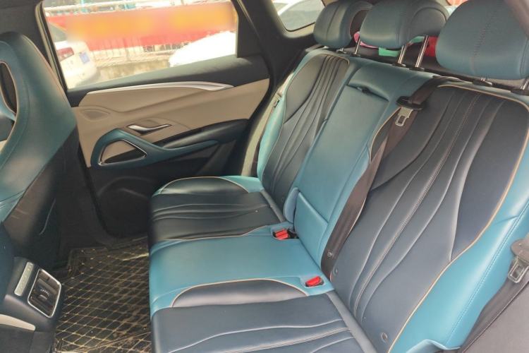 Used BYD Song 2021 Classic Edition 1.5T Automatic Elite Model Left Rear Seat