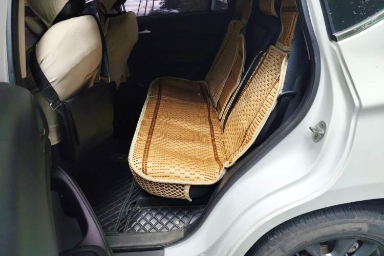 Used BYD Song 2021 Classic Edition 1.5T Automatic Elite Model Left Rear Seat