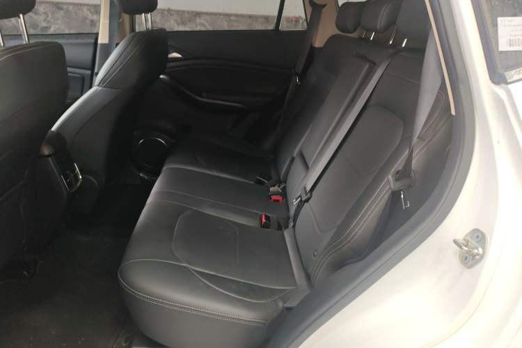 Used BYD Song 2021 Classic Edition 1.5T Automatic Elite Model Left Rear Seat