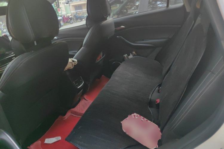 Used BYD Song 2021 Classic Edition 1.5T Manual Luxury Model Left Rear Seat