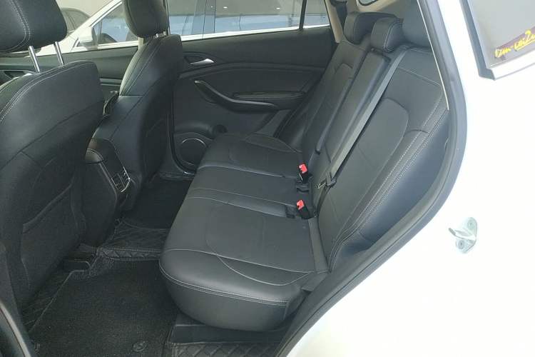 Used BYD Song 2021 Classic Edition 1.5T Automatic Elite Model Left Rear Seat