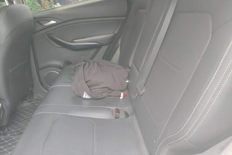 Used BYD Song 2021 Classic Edition 1.5T Manual Luxury Model Left Rear Seat