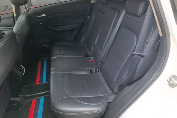 Used BYD Song 2021 Classic Edition 1.5T Automatic Luxury Model Left Rear Seat