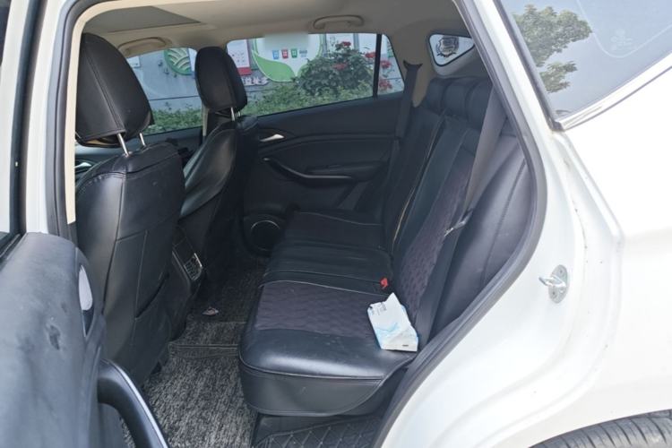 Used BYD Song 2021 Classic Edition 1.5T Automatic Elite Model Left Rear Seat