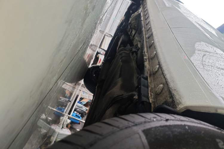 Used BYD Song 2021 Classic Edition 1.5T Automatic Elite Model Left Side Sill