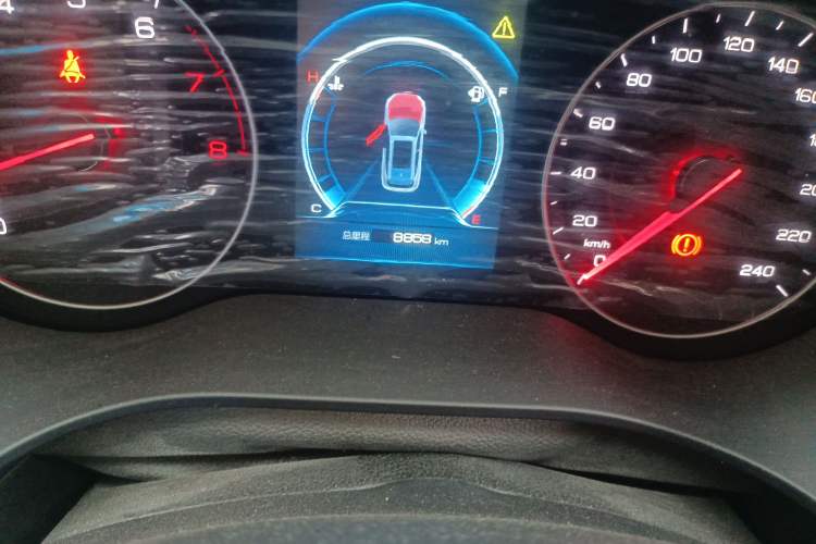 Used BYD Song 2021 Classic Edition 1.5T Manual Luxury Model Odometer Close Up