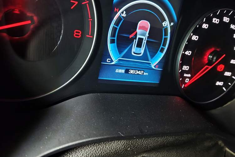Used BYD Song 2021 Classic Edition 1.5T Automatic Elite Model Odometer Close Up