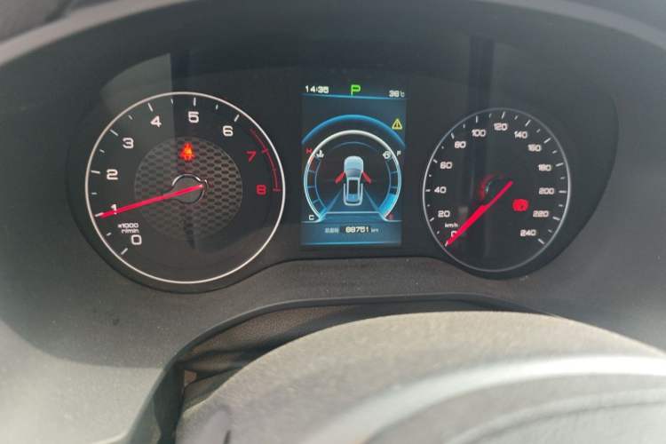 Used BYD Song 2021 Classic Edition 1.5T Automatic Elite Model Odometer Close Up