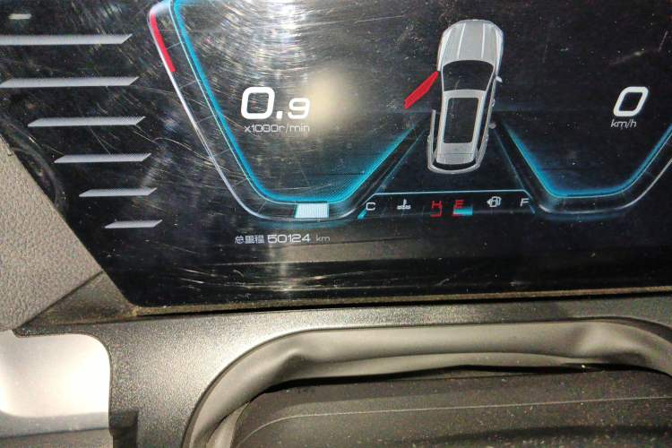 Used BYD Song 2021 Classic Edition 1.5T Automatic Elite Model Odometer Close Up