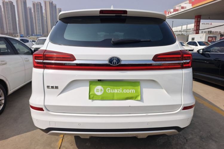 Used BYD Song 2021 Classic Edition 1.5T Manual Luxury Model Rear
