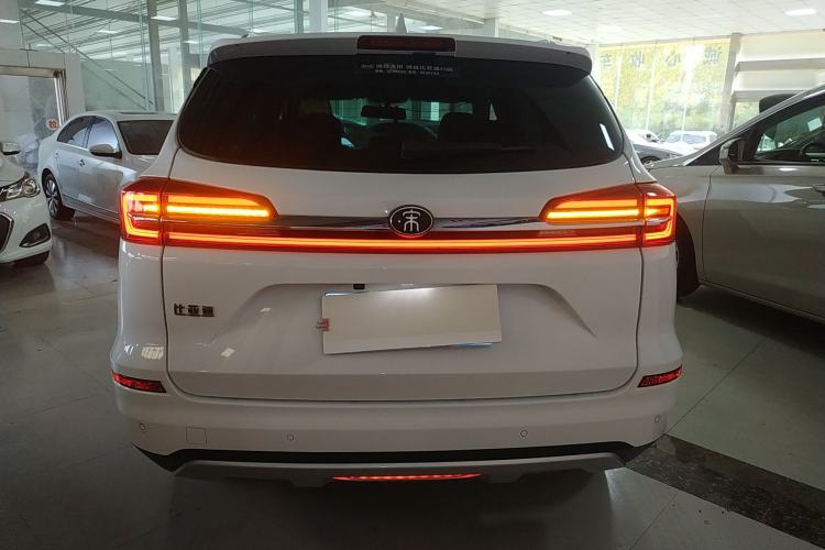 Used BYD Song 2021 Classic Edition 1.5T Automatic Elite Model Rear