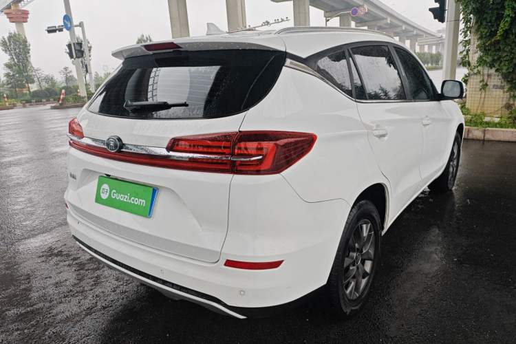 Used BYD Song 2021 Classic Edition 1.5T Automatic Elite Model Rear Right 45 Deg