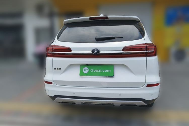 Used BYD Song 2021 Classic Edition 1.5T Manual Luxury Model Rear