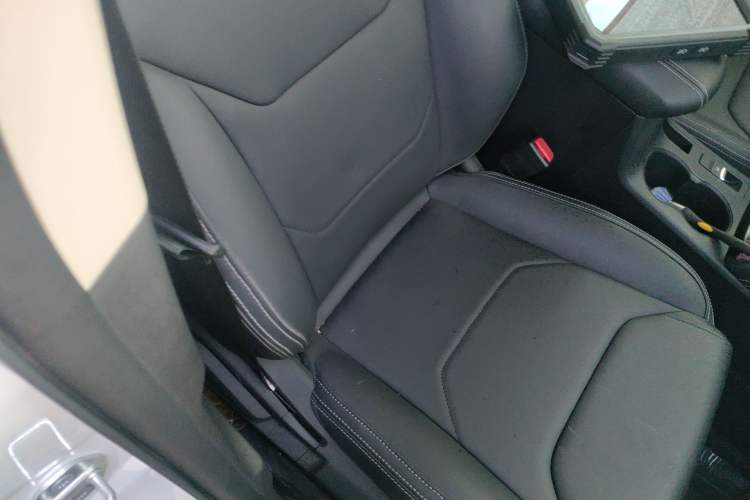 Used BYD Song 2021 Classic Edition 1.5T Automatic Elite Model Right Front Seat