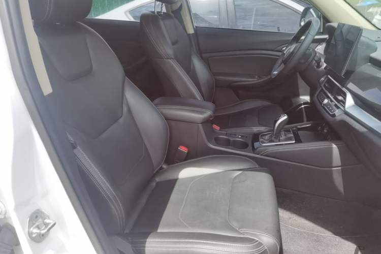 Used BYD Song 2021 Classic Edition 1.5T Automatic Elite Model Right Front Seat