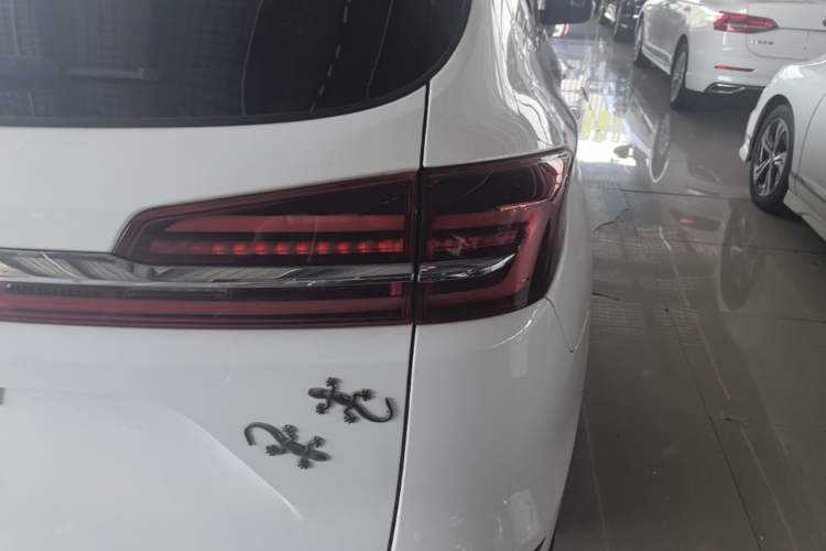 Used BYD Song 2021 Classic Edition 1.5T Automatic Elite Model Right Rear Taillight