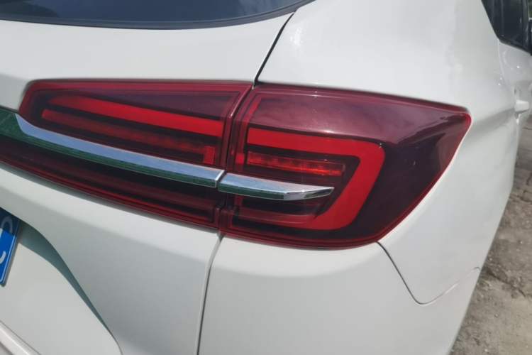 Used BYD Song 2021 Classic Edition 1.5T Automatic Elite Model Right Rear Taillight
