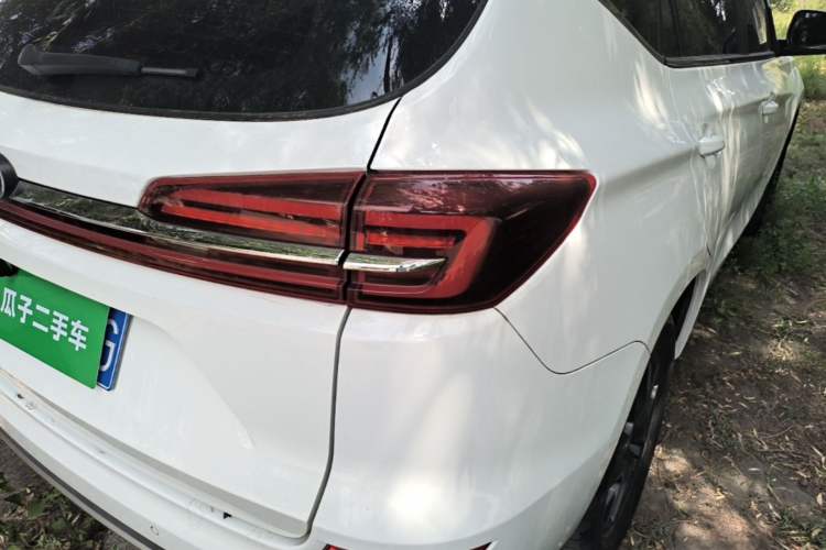 Used BYD Song 2021 Classic Edition 1.5T Automatic Luxury Model Right Rear Taillight
