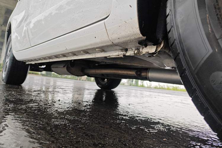 Used BYD Song 2021 Classic Edition 1.5T Automatic Elite Model Right Side Sill