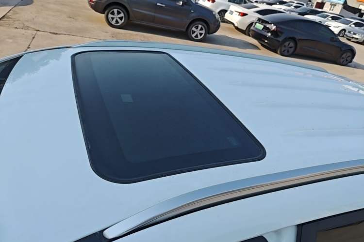 Used BYD Song 2021 Classic Edition 1.5T Automatic Elite Model Roof
