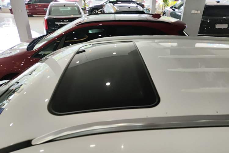 Used BYD Song 2021 Classic Edition 1.5T Automatic Elite Model Roof