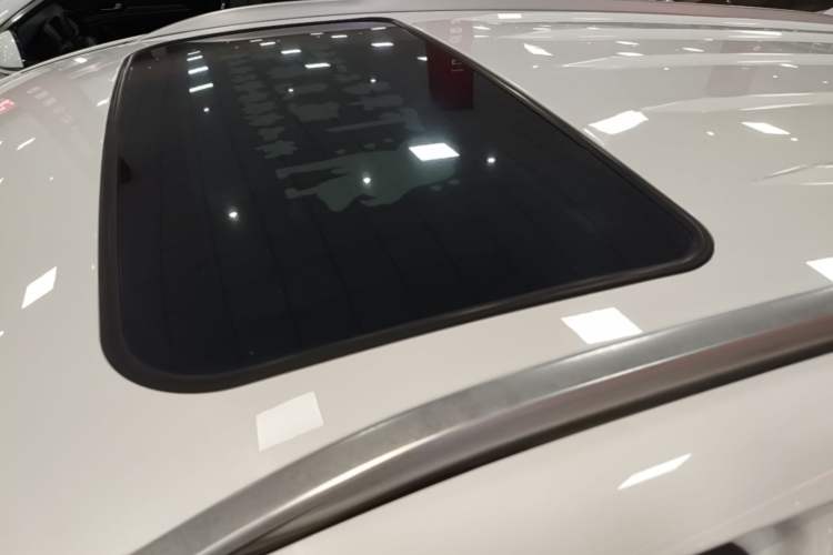Used BYD Song 2021 Classic Edition 1.5T Automatic Elite Model Roof