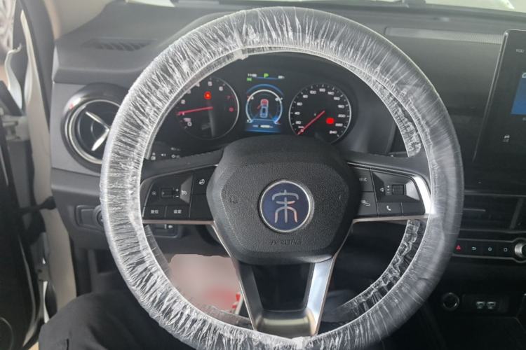 Used BYD Song 2021 Classic Edition 1.5T Automatic Elite Model Steering Wheel