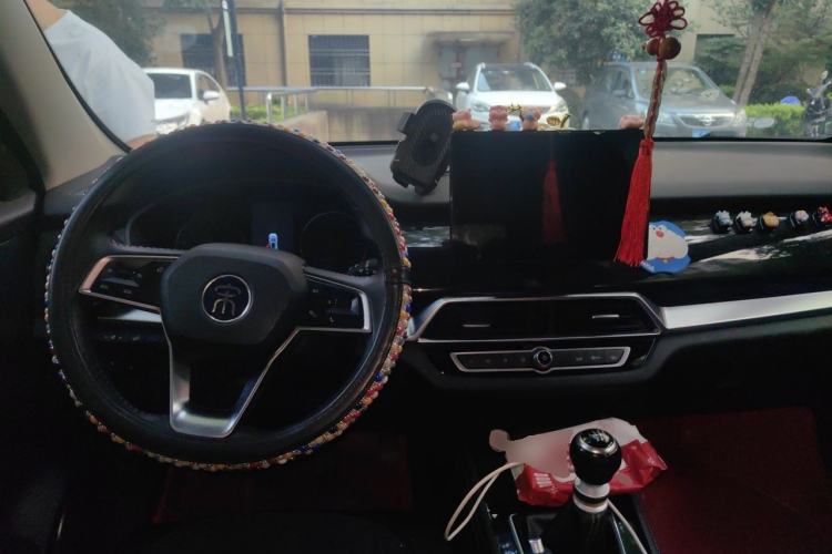 Used BYD Song 2021 Classic Edition 1.5T Manual Luxury Model Steering Wheel