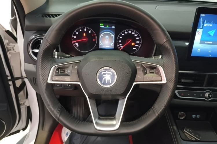 Used BYD Song 2021 Classic Edition 1.5T Automatic Elite Model Steering Wheel