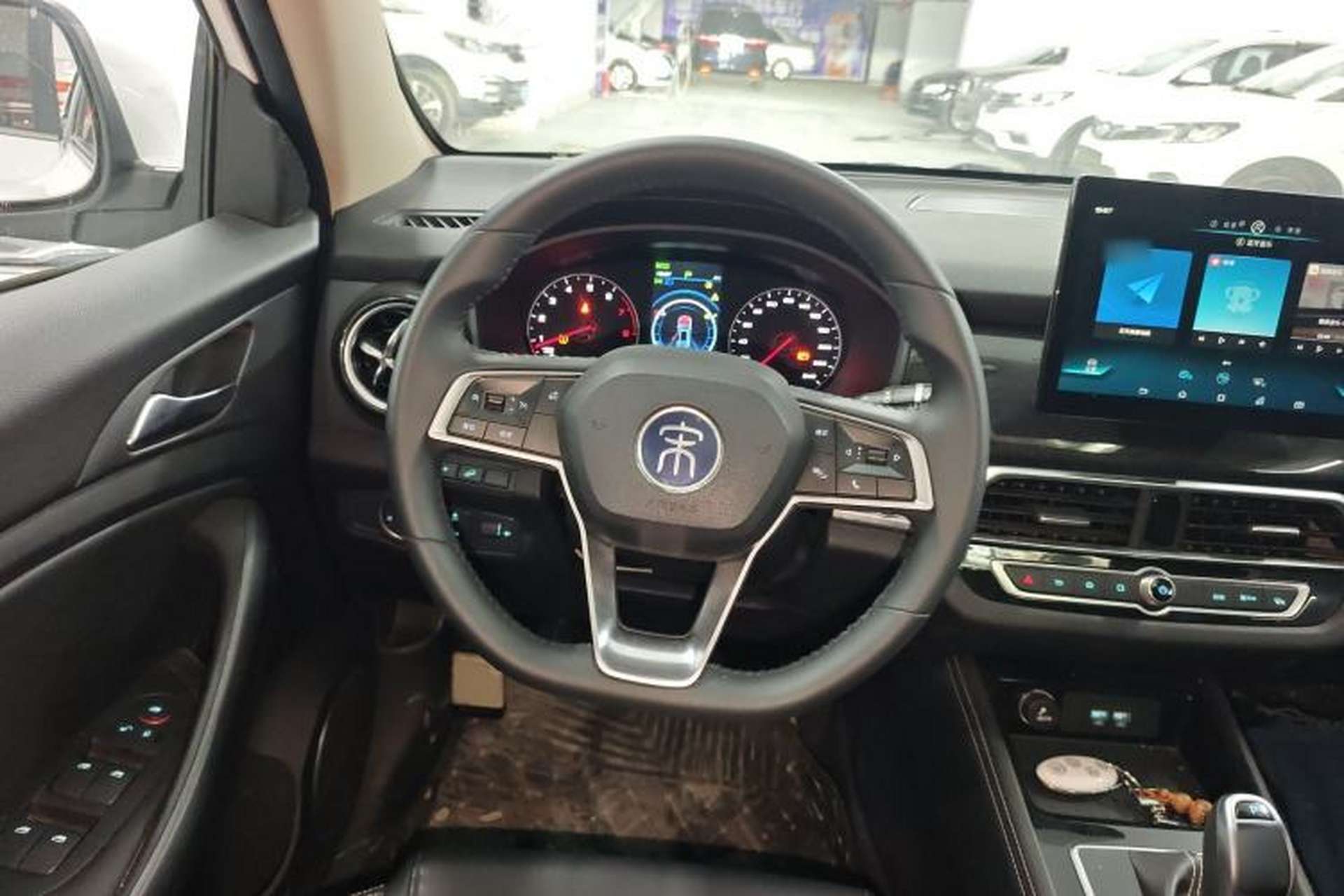 Used BYD Song 2021 Classic Edition 1.5T Automatic Elite Model Steering Wheel