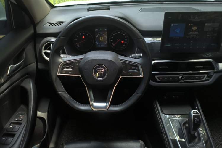 Used BYD Song 2021 Classic Edition 1.5T Automatic Luxury Model Steering Wheel