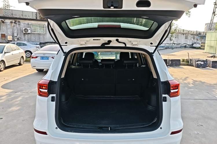 Used BYD Song 2021 Classic Edition 1.5T Automatic Elite Model Trunk