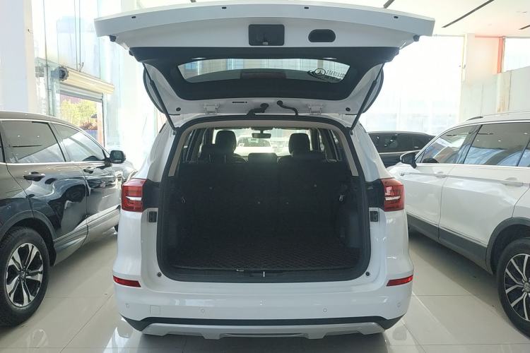 Used BYD Song 2021 Classic Edition 1.5T Automatic Elite Model Trunk