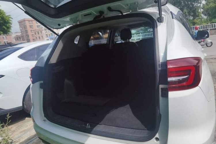 Used BYD Song 2021 Classic Edition 1.5T Automatic Elite Model Trunk