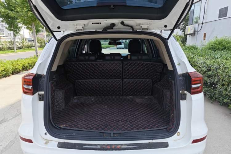 Used BYD Song 2021 Classic Edition 1.5T Automatic Elite Model Trunk