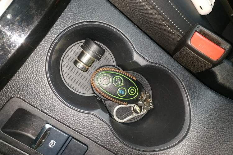 Used BYD Song 2021 Classic Edition 1.5T Automatic Elite Model Vehicle Key