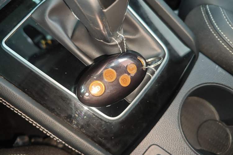 Used BYD Song 2021 Classic Edition 1.5T Automatic Elite Model Vehicle Key